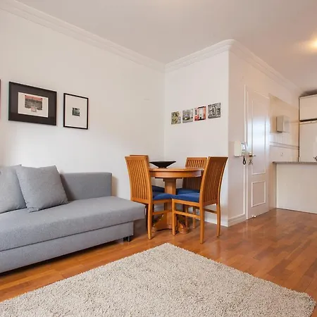 Appartamento Feels Like Bairro Alto Cozy Flat Lisbona